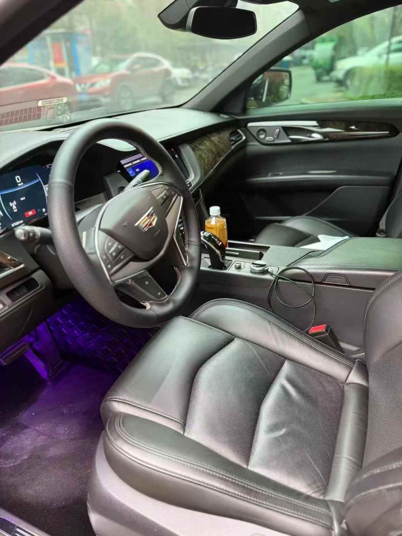 九江20年凯迪拉克CT65