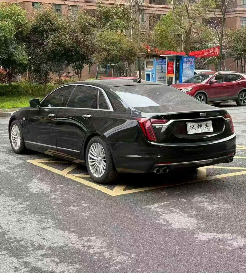 九江20年凯迪拉克CT68