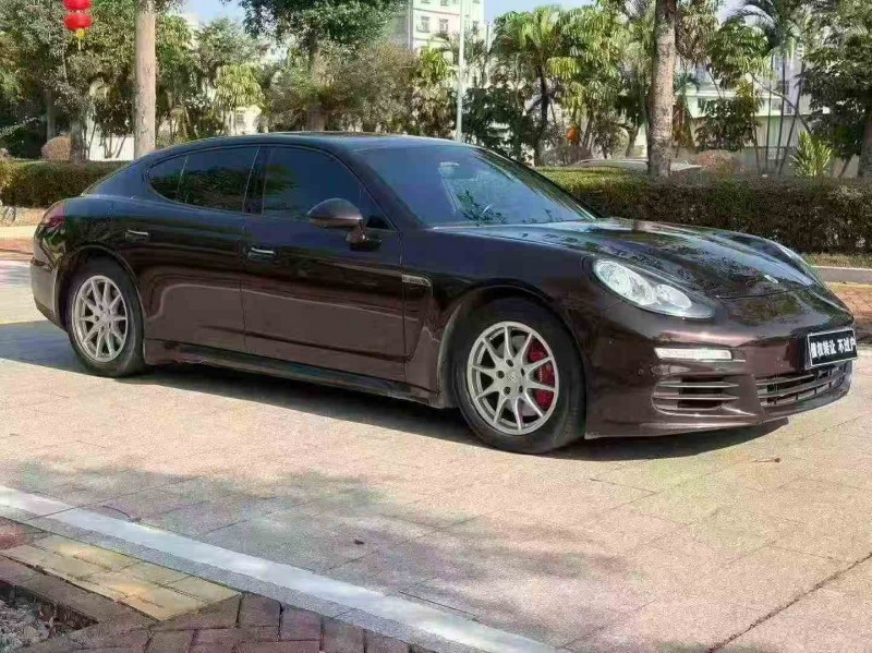汕头15年保时捷帕拉梅拉2