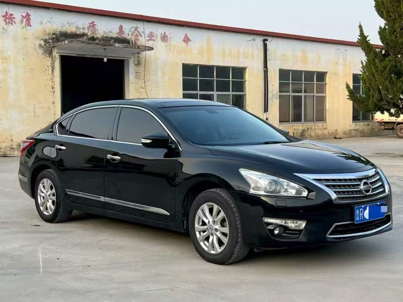 菏泽15年日产天籁2