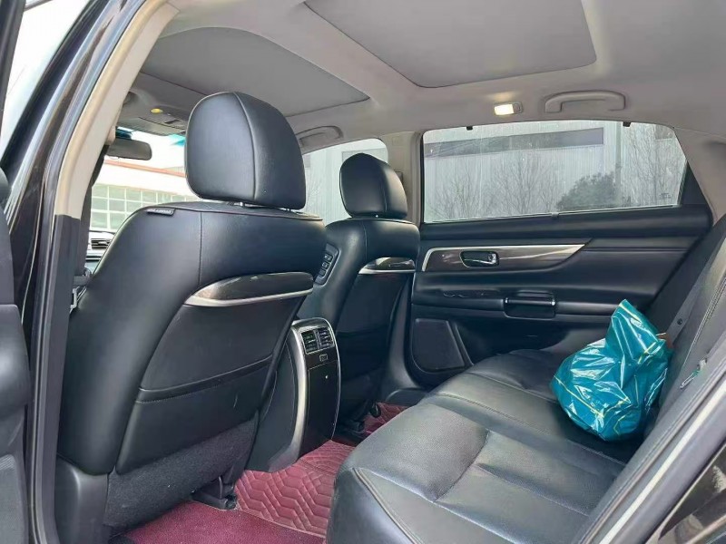 菏泽15年日产天籁4