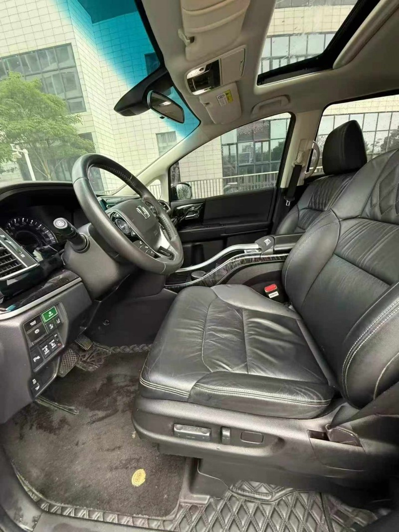 佛山21年本田艾力绅4