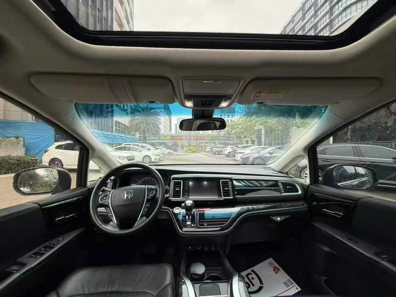 佛山21年本田艾力绅5