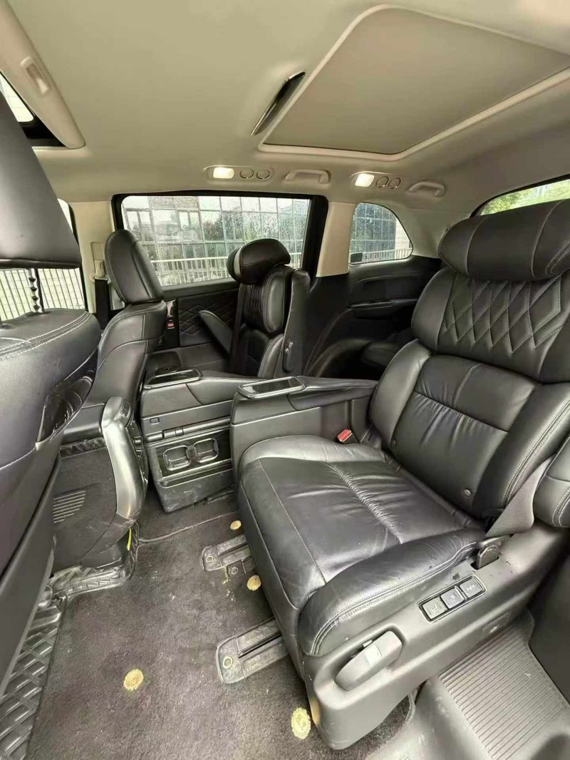 佛山21年本田艾力绅6