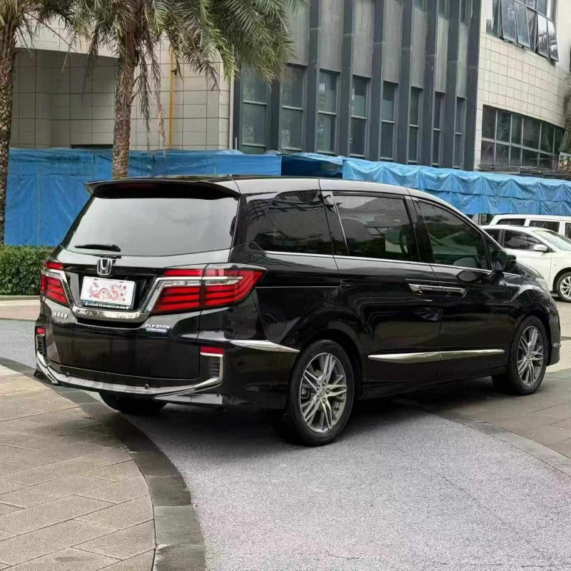 佛山21年本田艾力绅8