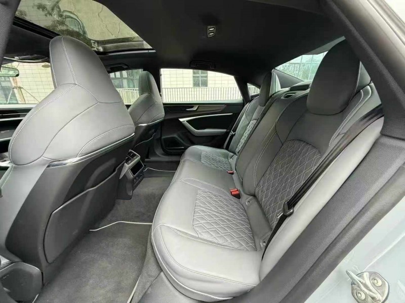 佛山24年奥迪A7L5