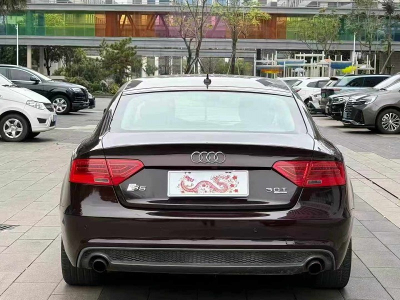 佛山13年奥迪A59