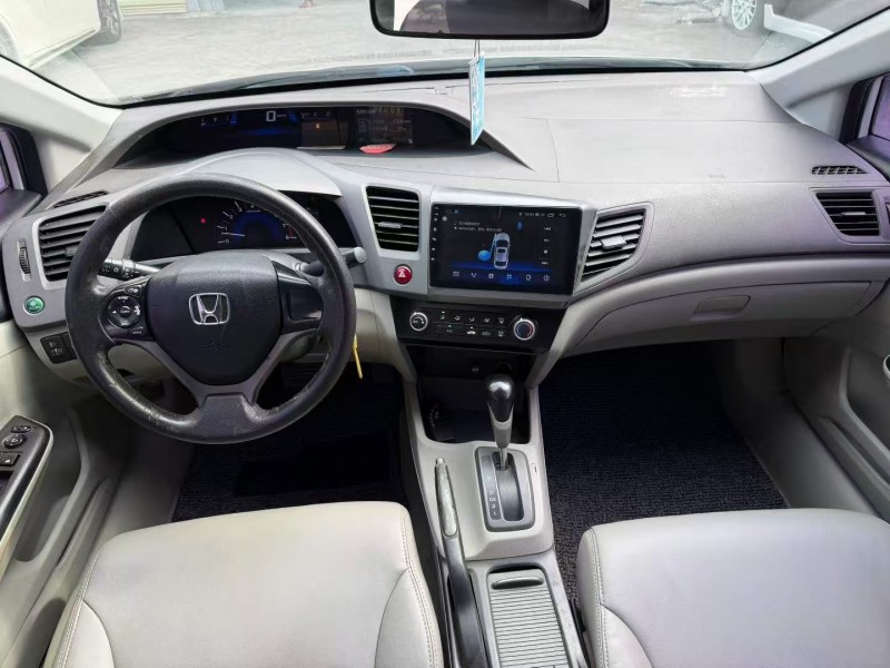 茂名13年本田思域7