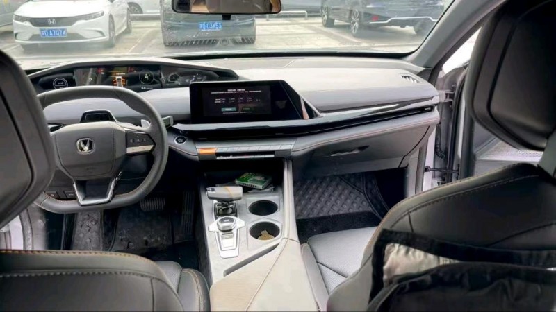 常州23年长安汽车UNI4