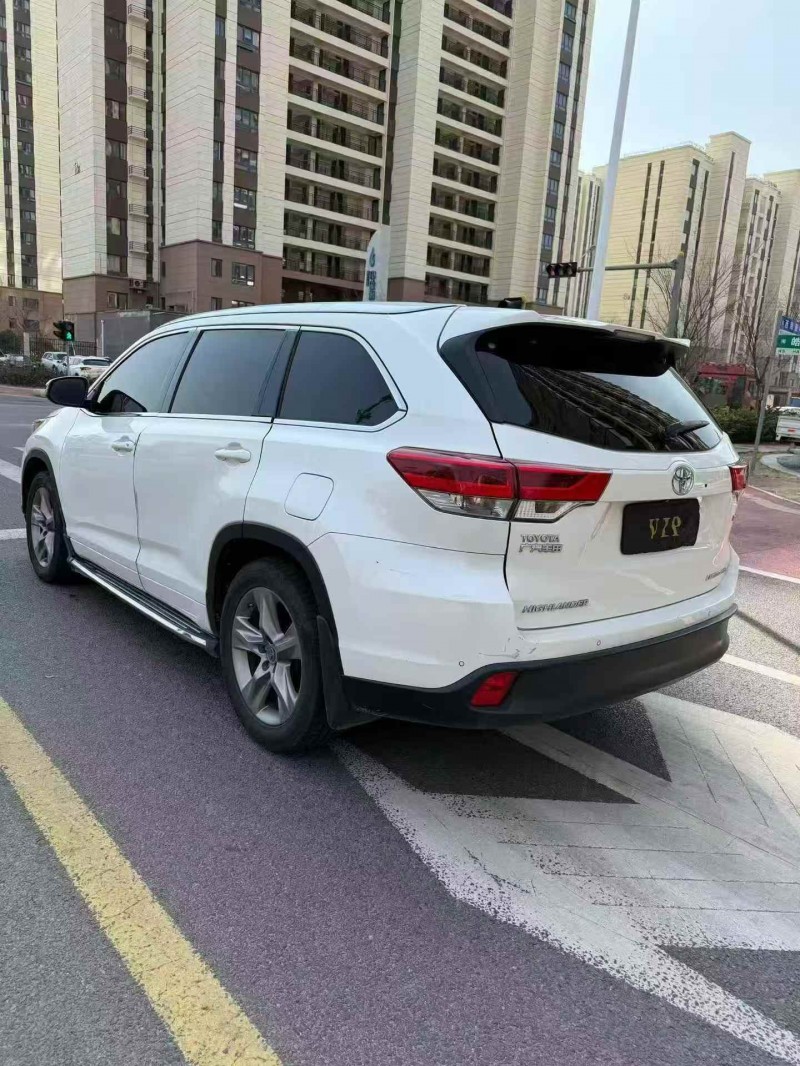 烟台18年丰田汉兰达8