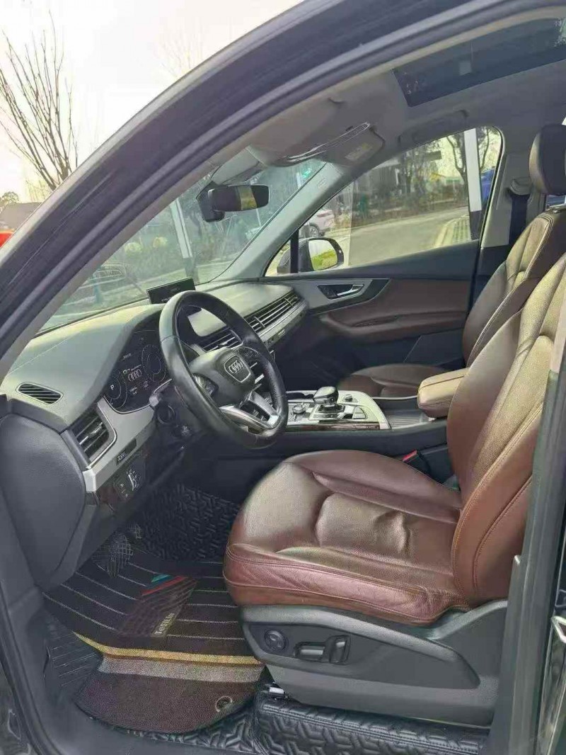 东营18年奥迪Q76