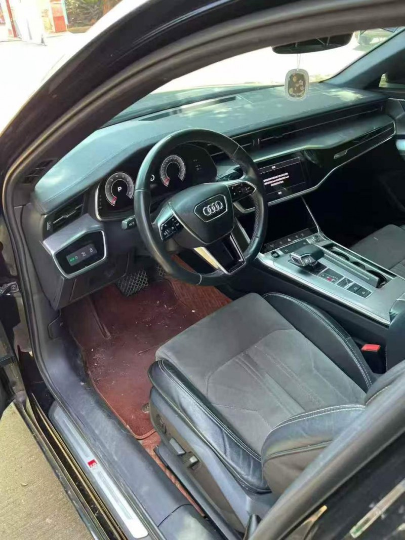 常德21年奥迪A6L4