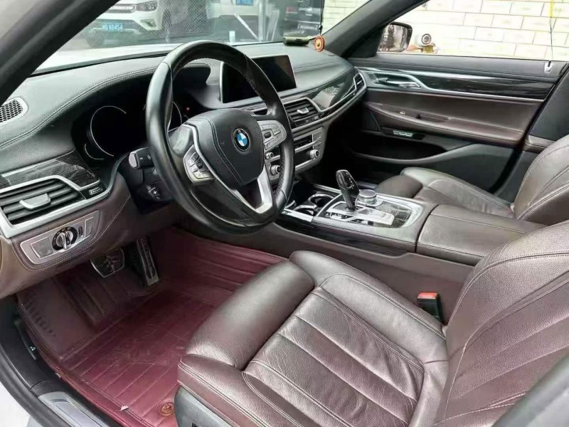 邵阳17年宝马7系4