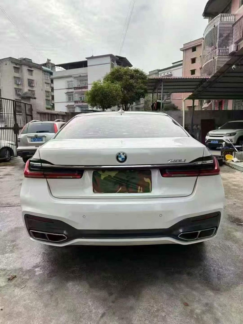 邵阳17年宝马7系8