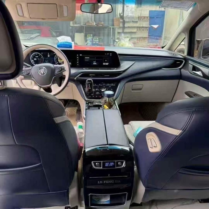 济宁22年别克GL85