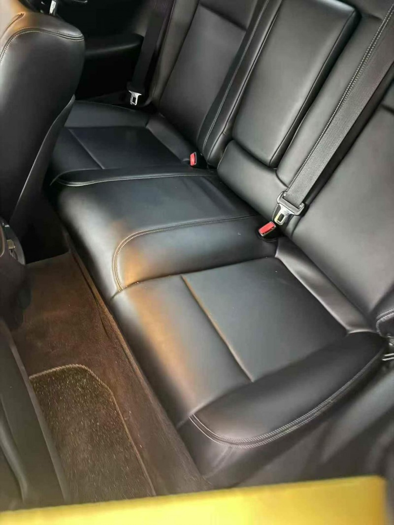 淄博18年道奇挑战者7