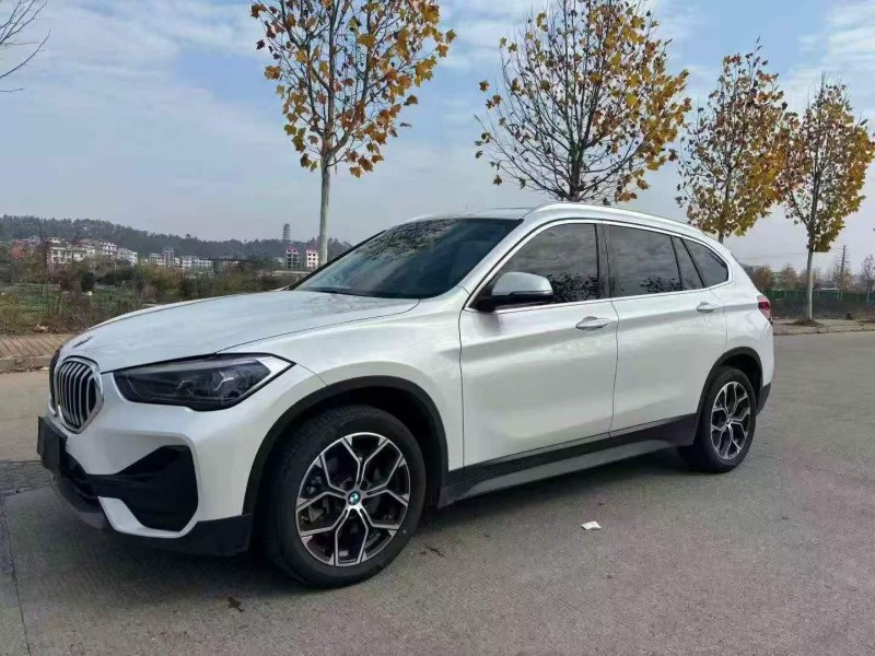 张家界23年宝马X12