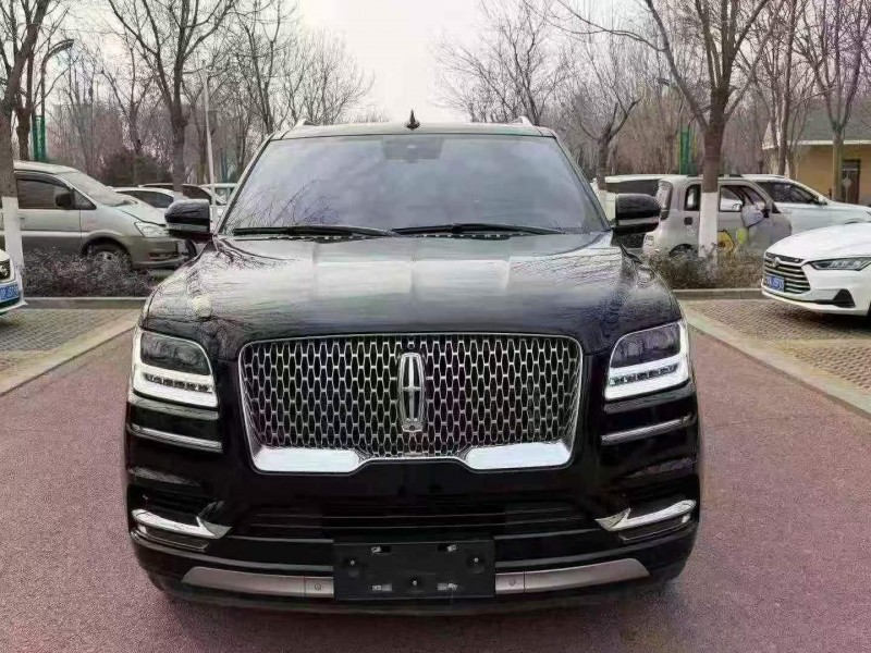 东营21年林肯领航员1