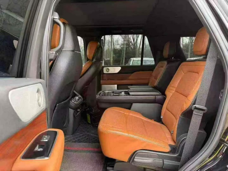 东营21年林肯领航员4