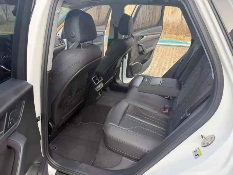 枣庄22年奥迪Q54