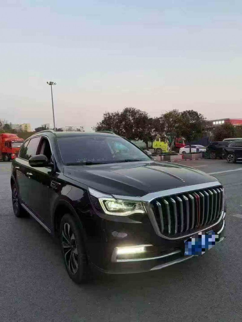 重庆22年红旗HS72