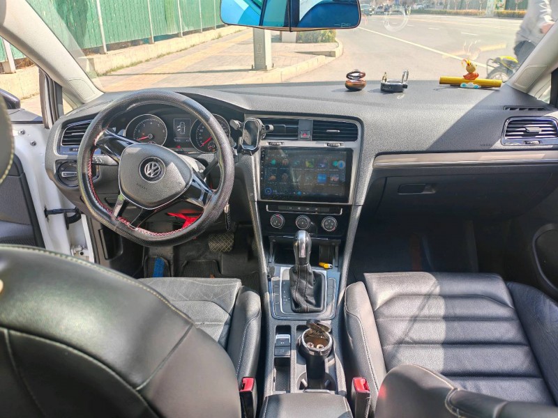 临夏16年大众高尔夫9