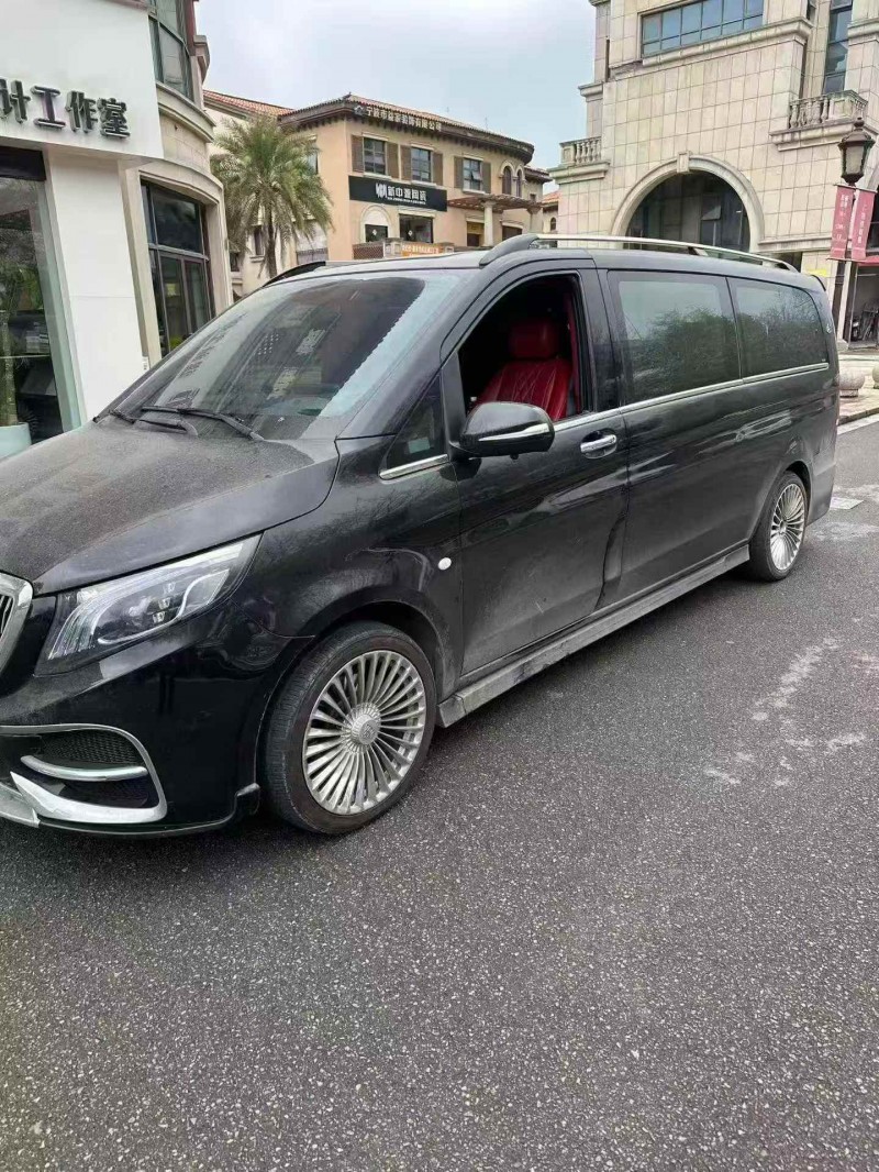 嘉兴21年奔驰威霆3