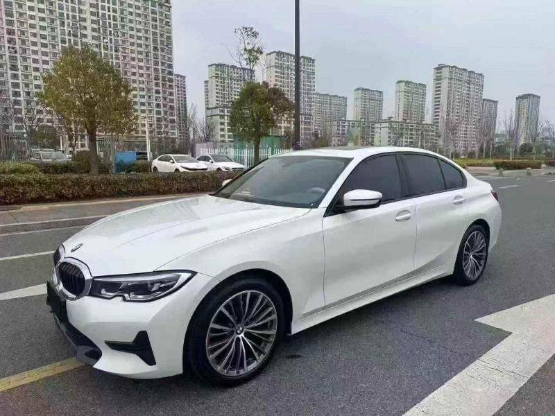 马鞍山21年宝马3系3