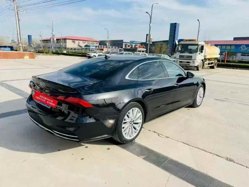 枣庄22年奥迪A7L9