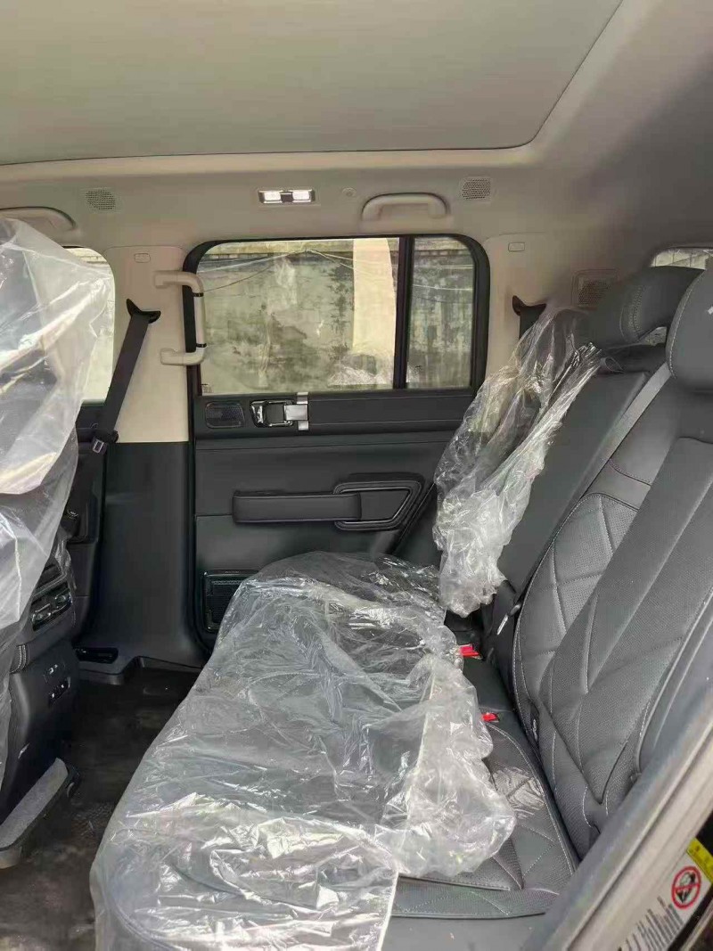 东营25年比亚迪方程豹4