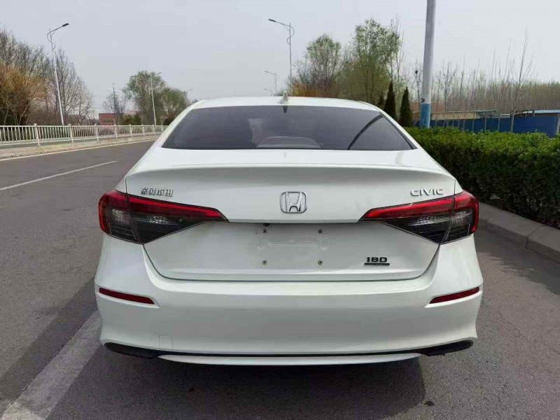 潍坊22年本田思域7