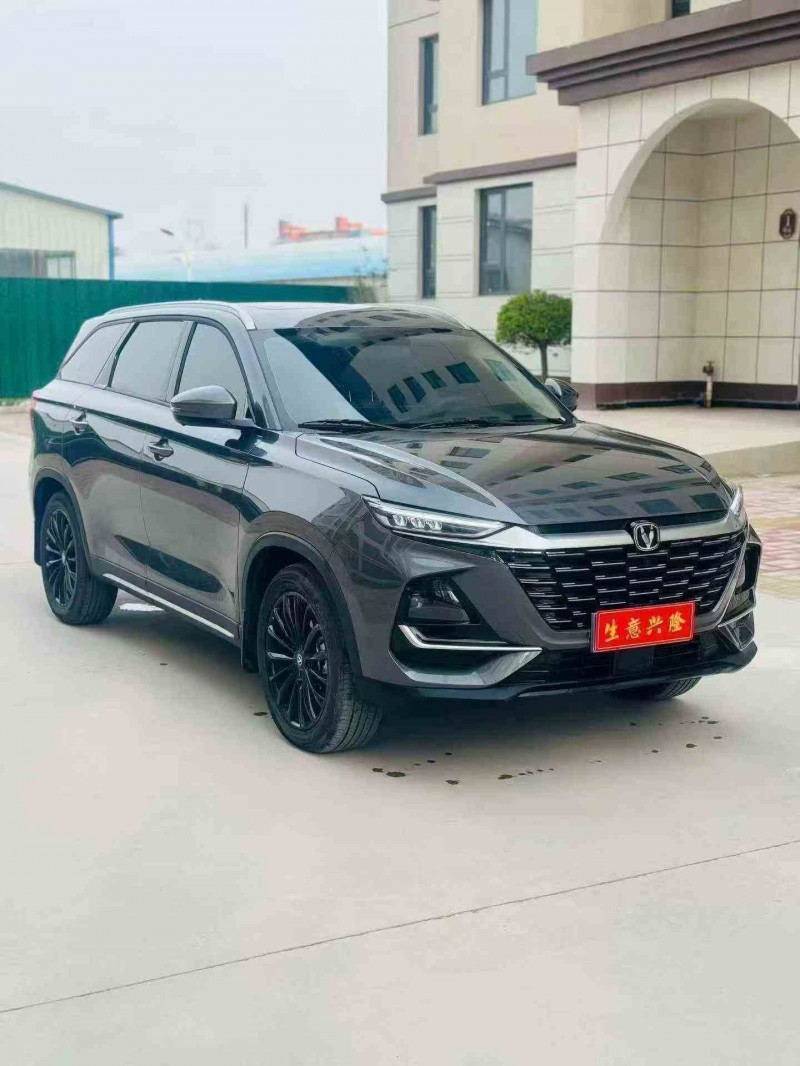 新乡26年长安汽车CS753