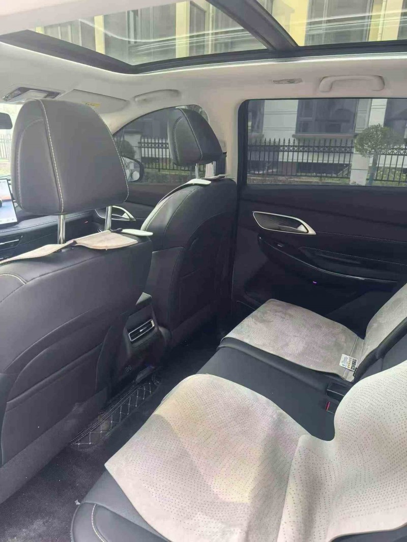 新乡26年长安汽车CS756