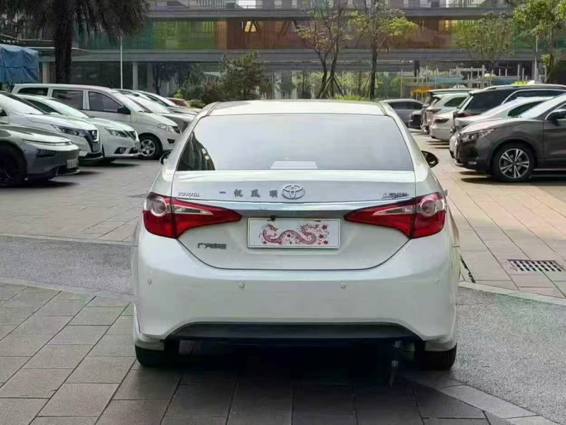 佛山16年丰田雷凌9