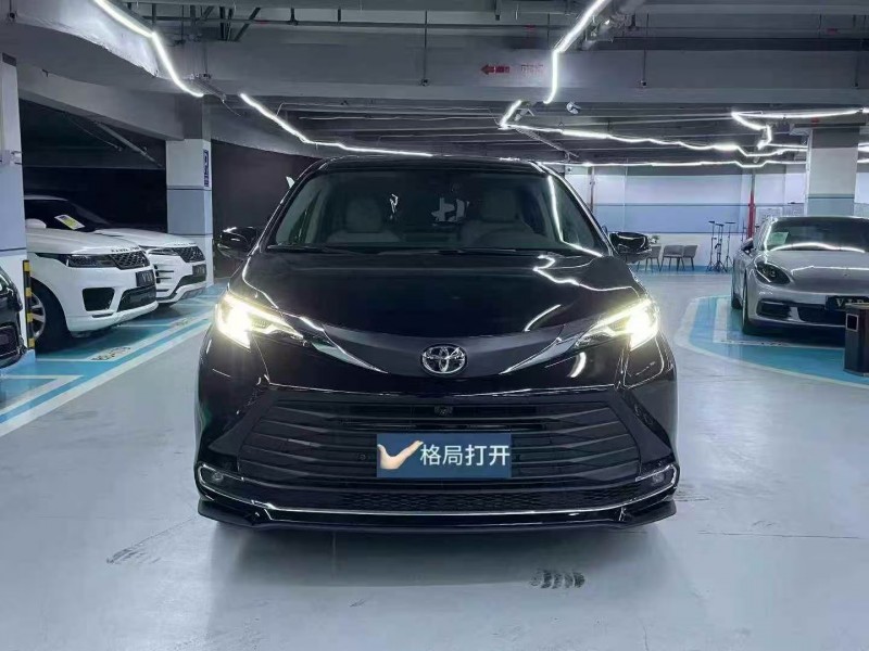 深圳25年丰田塞纳1