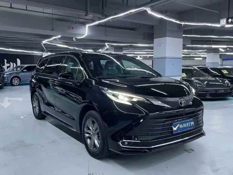 深圳25年丰田塞纳2