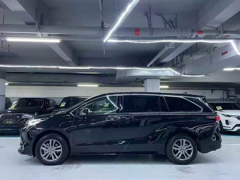 深圳25年丰田塞纳8