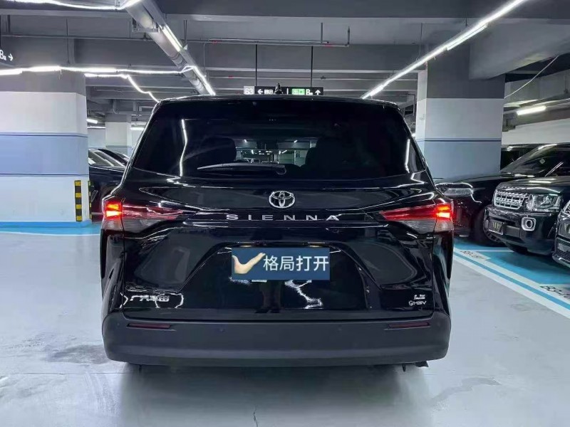 深圳25年丰田塞纳9