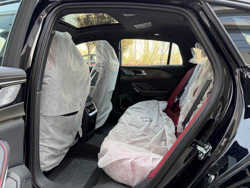 济宁26年红旗H63