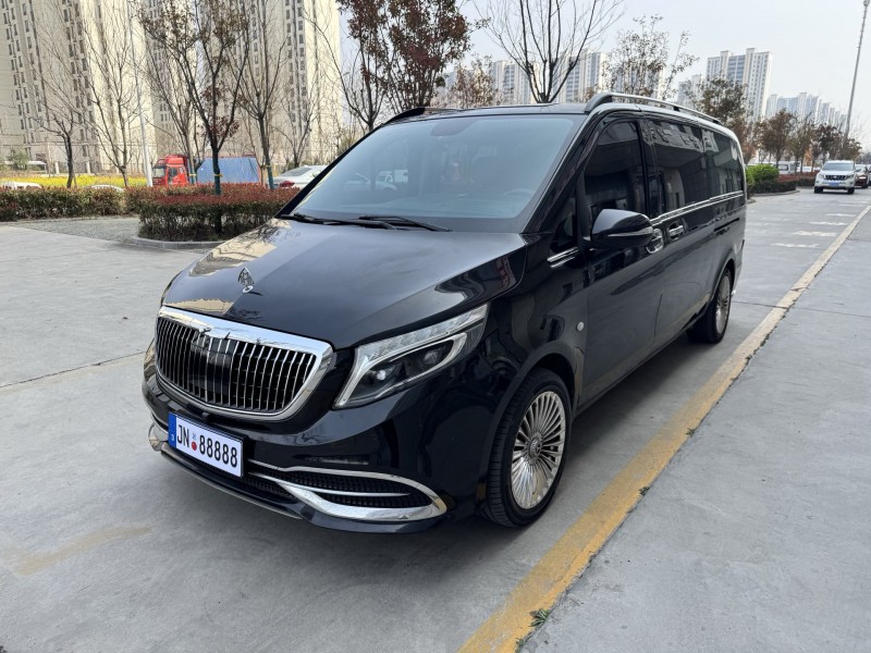 济宁20年奔驰威霆7