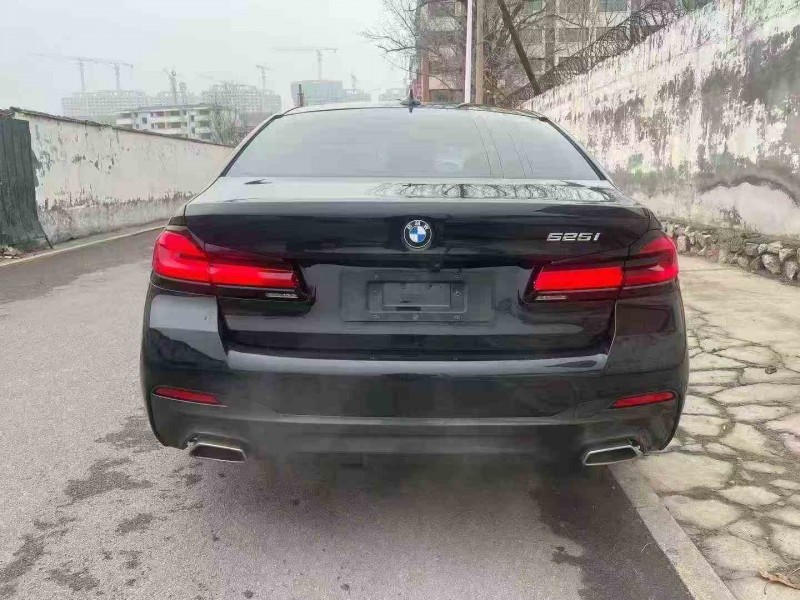 聊城21年宝马5系9