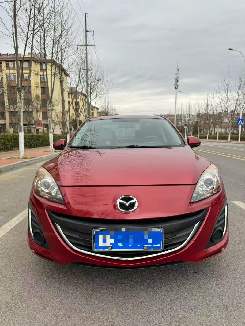 青岛16年马自达3星骋1