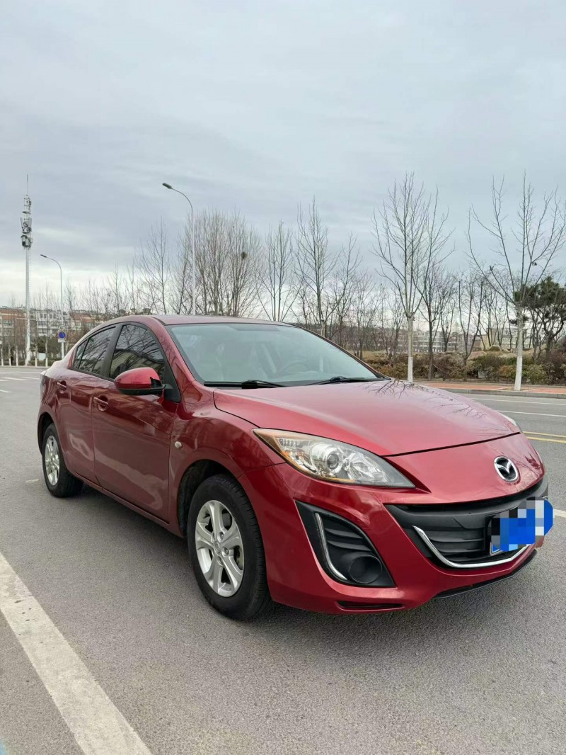 青岛16年马自达3星骋3