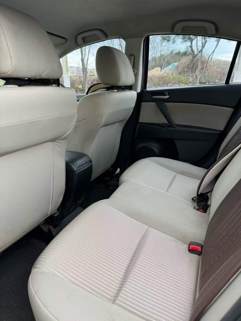 青岛16年马自达3星骋5