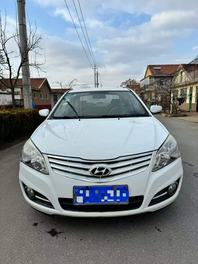 青岛14年现代悦动1