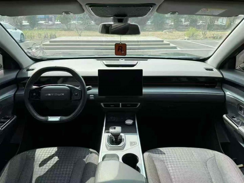 聊城25年奇瑞捷途5