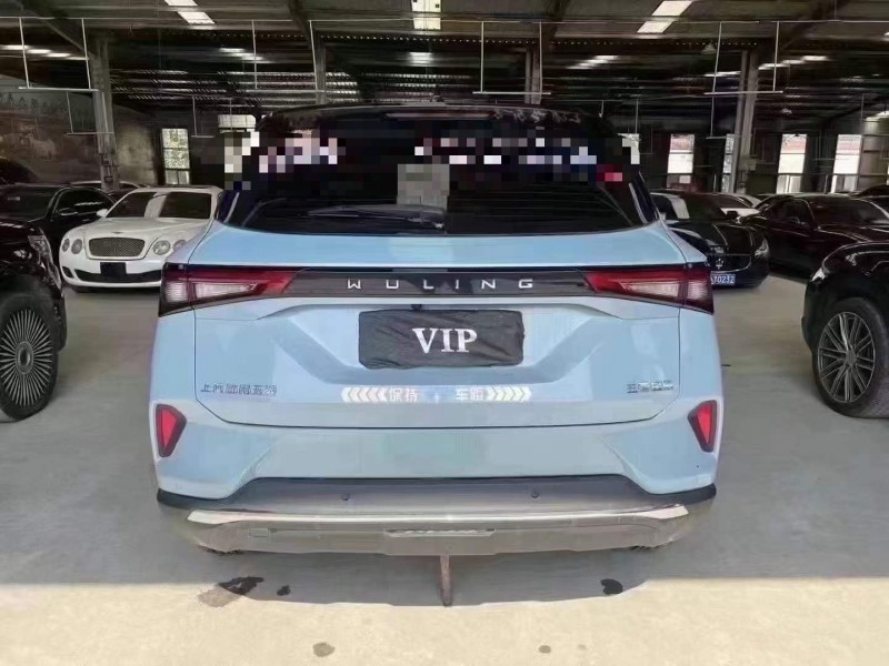 济宁22年五菱汽车星辰9