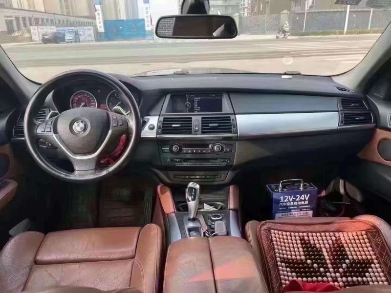 济宁14年宝马X64