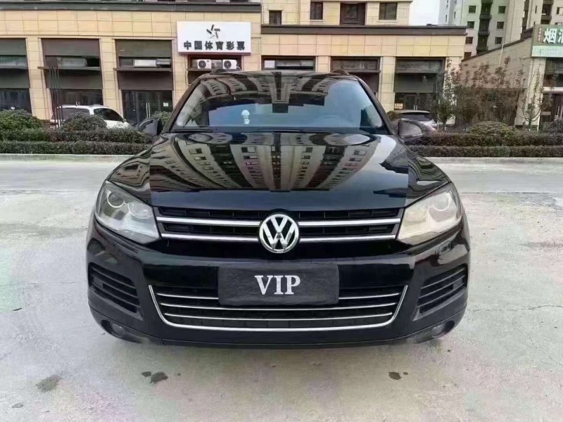 济宁15年大众途锐1