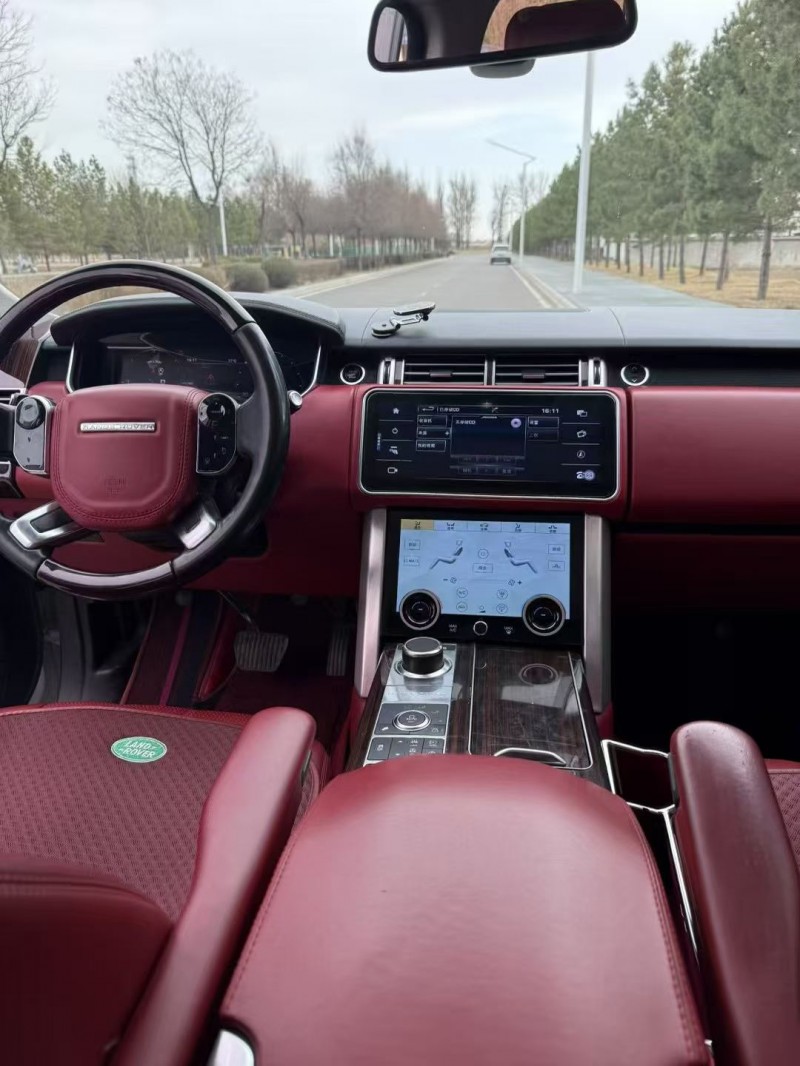 呼和浩特17年路虎揽胜行政4